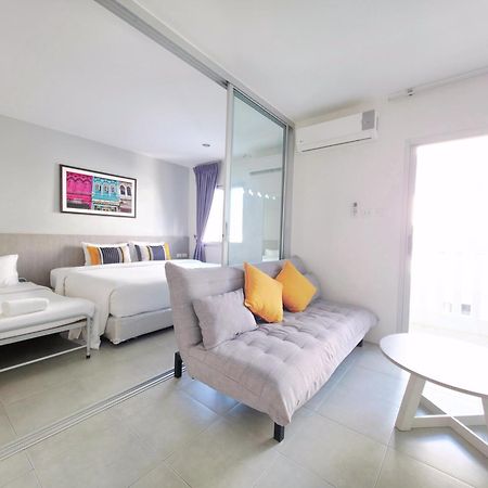 Recenta Suite Phuket Suanluang Eksteriør billede
