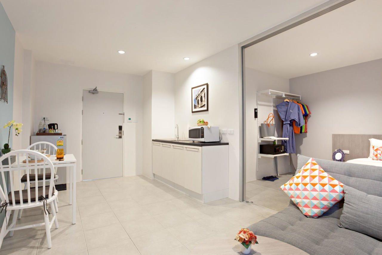 Recenta Suite Phuket Suanluang Eksteriør billede