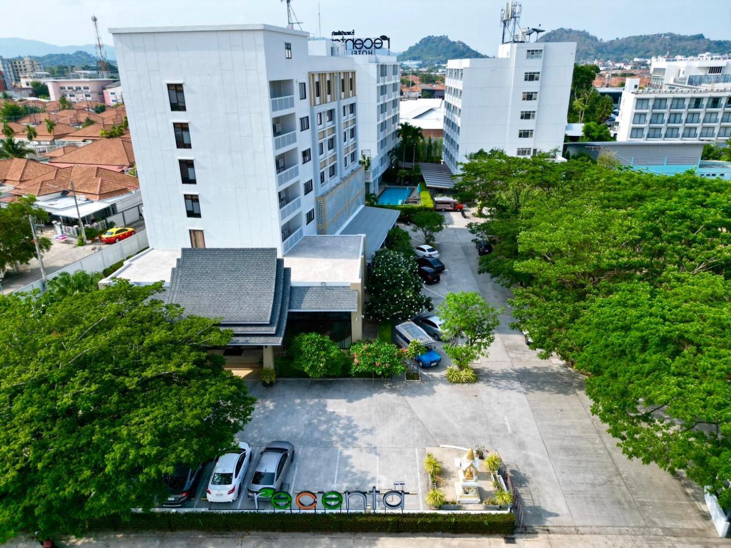 Recenta Suite Phuket Suanluang Eksteriør billede