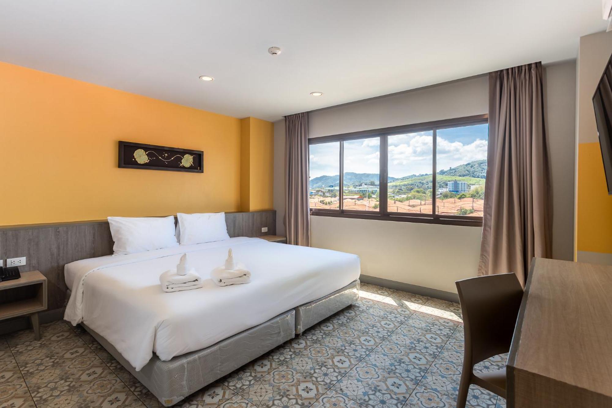 Recenta Suite Phuket Suanluang Eksteriør billede