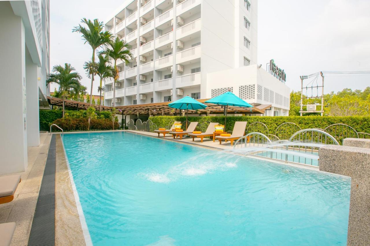 Recenta Suite Phuket Suanluang Eksteriør billede
